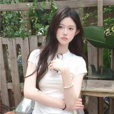 窗里的光